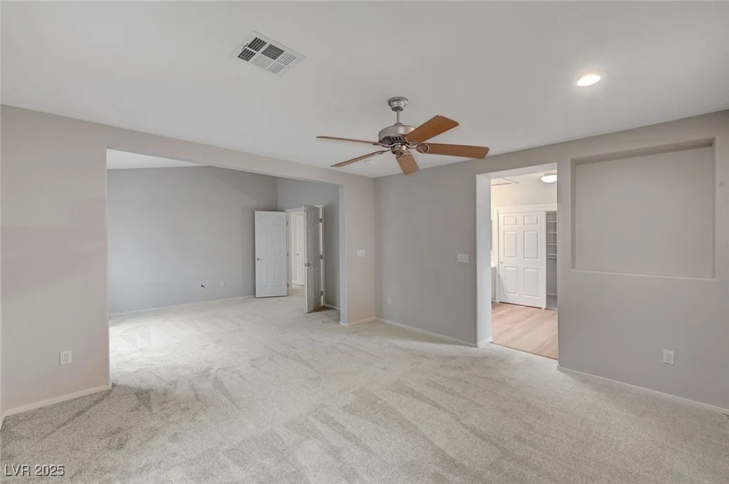 9017 Wolf Dancer, Las Vegas, NV 89143