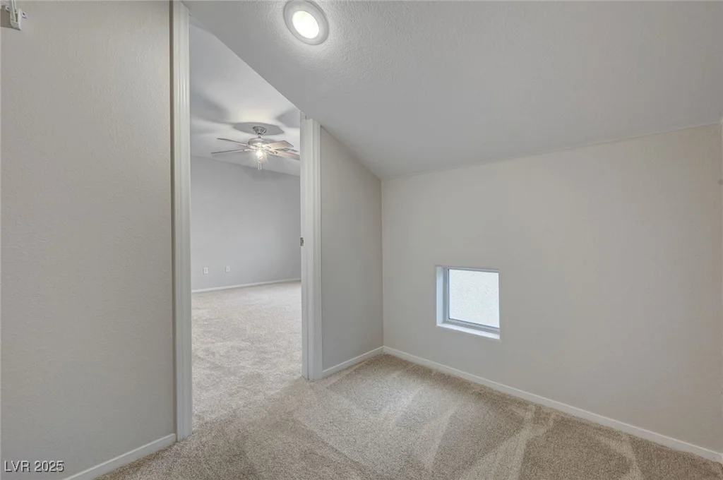 9017 Wolf Dancer, Las Vegas, NV 89143