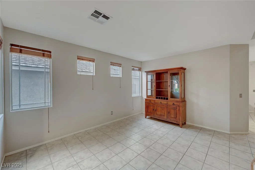 9017 Wolf Dancer, Las Vegas, NV 89143