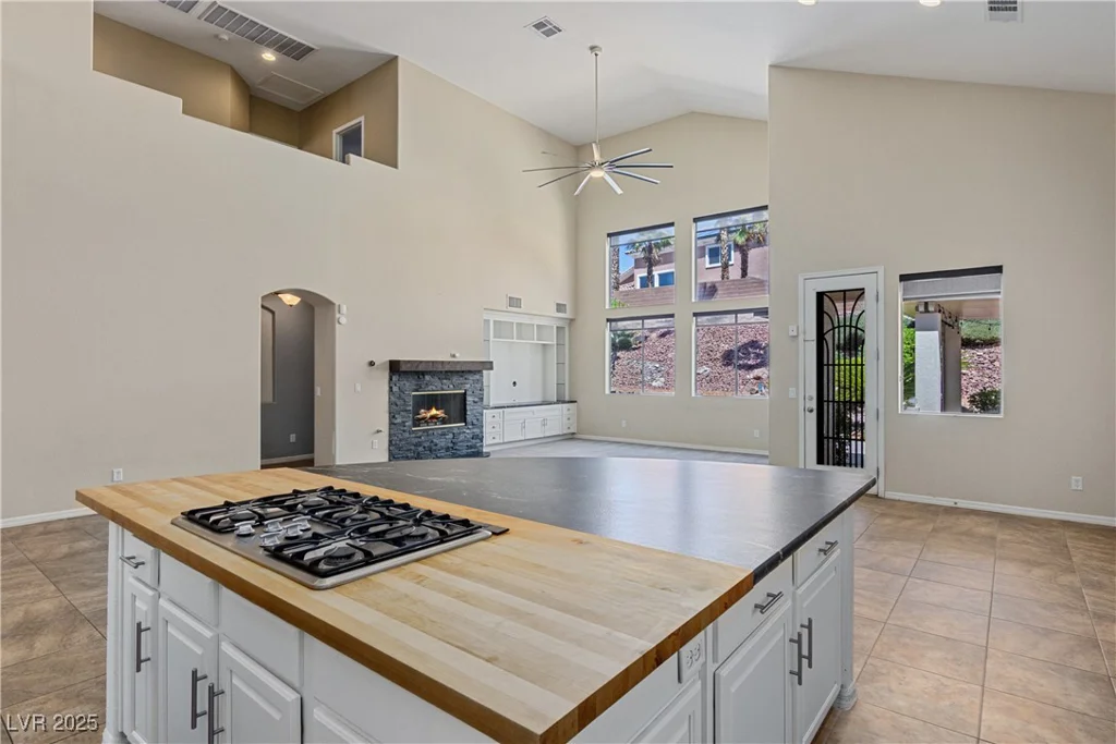 11550 Velicata, Las Vegas, NV 89138
