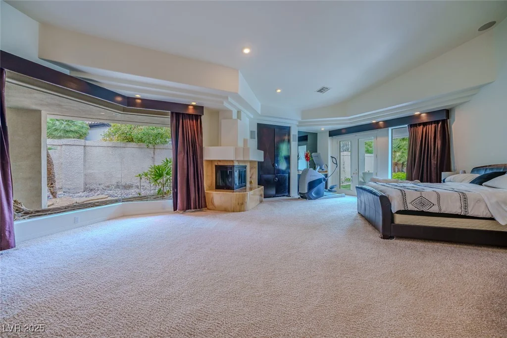 72 Innisbrook, Las Vegas, NV 89113