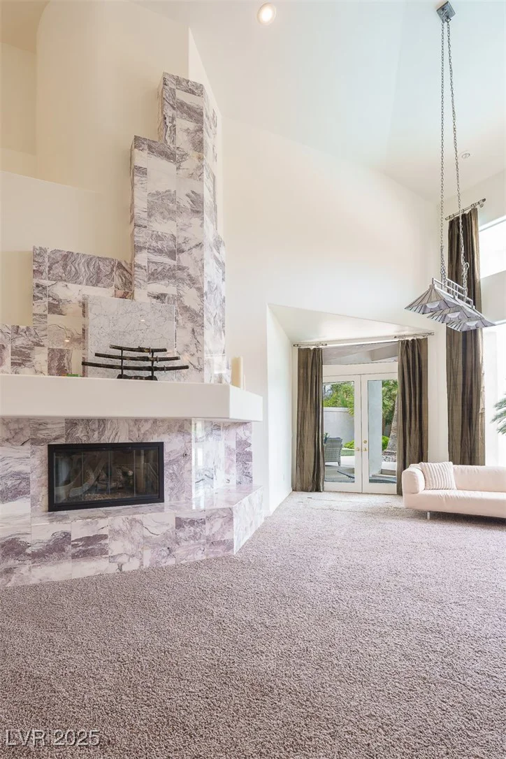 72 Innisbrook, Las Vegas, NV 89113