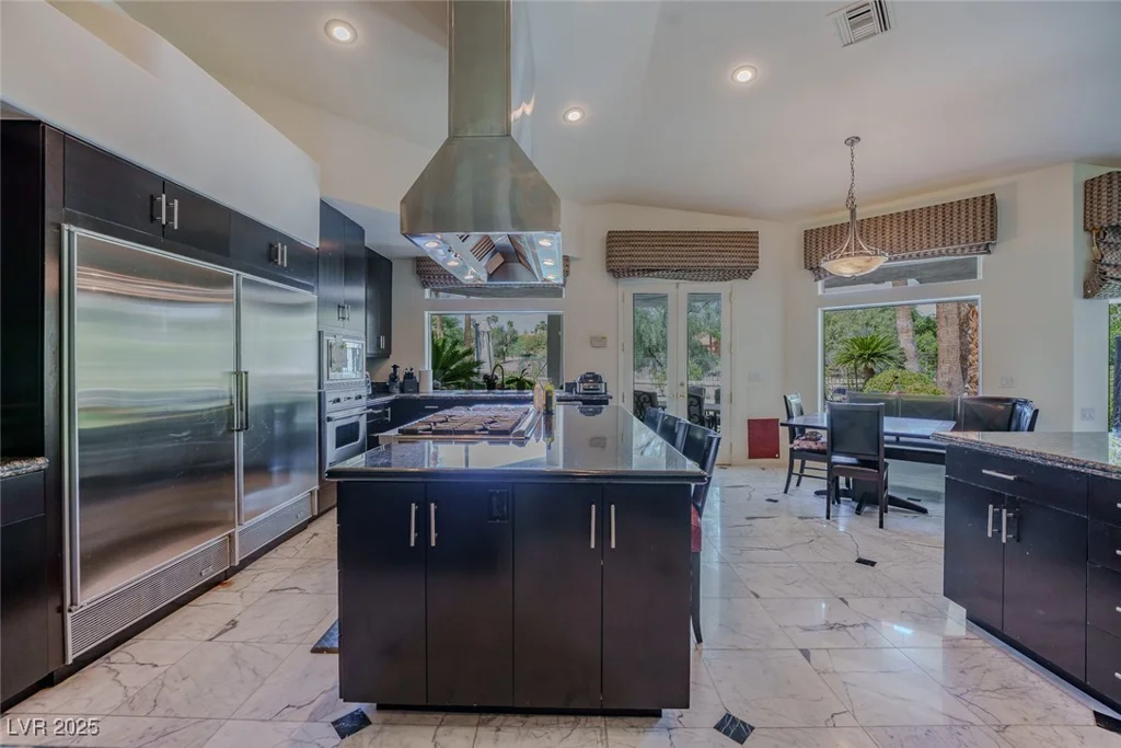72 Innisbrook, Las Vegas, NV 89113