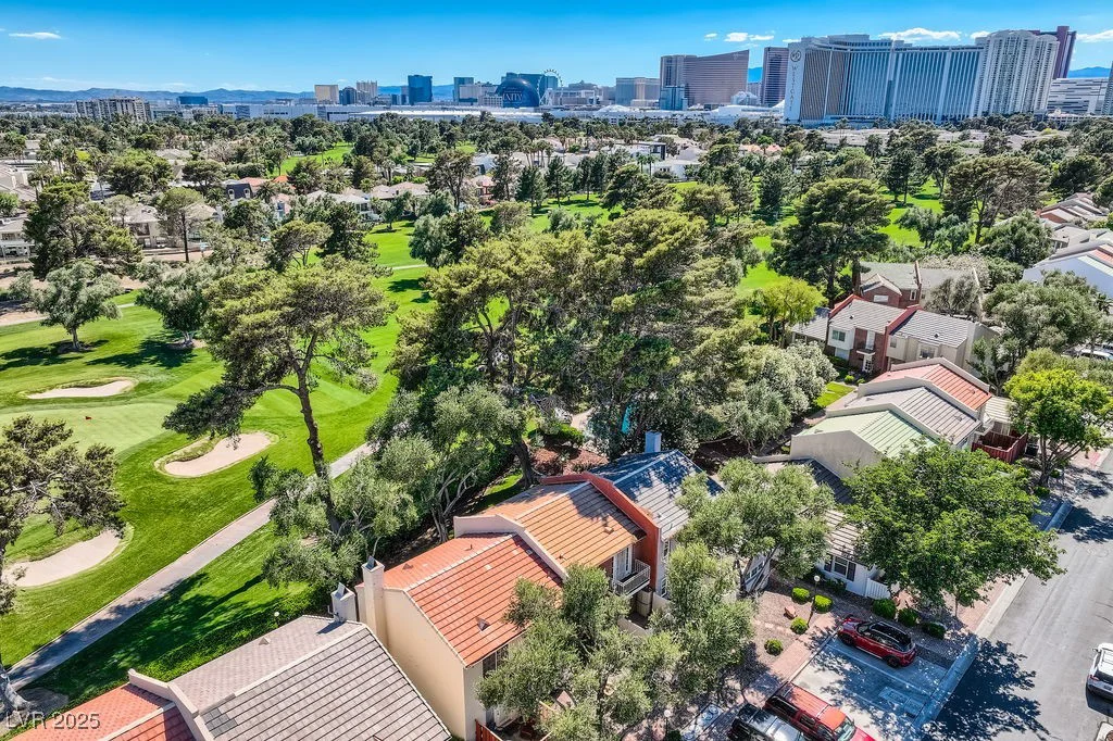 1034 Tam O Shanter, Las Vegas, NV 89109