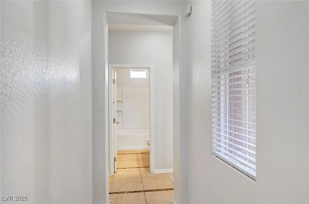 11356 Belmont Lake, Las Vegas, NV 89135