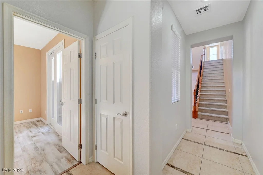 11356 Belmont Lake, Las Vegas, NV 89135