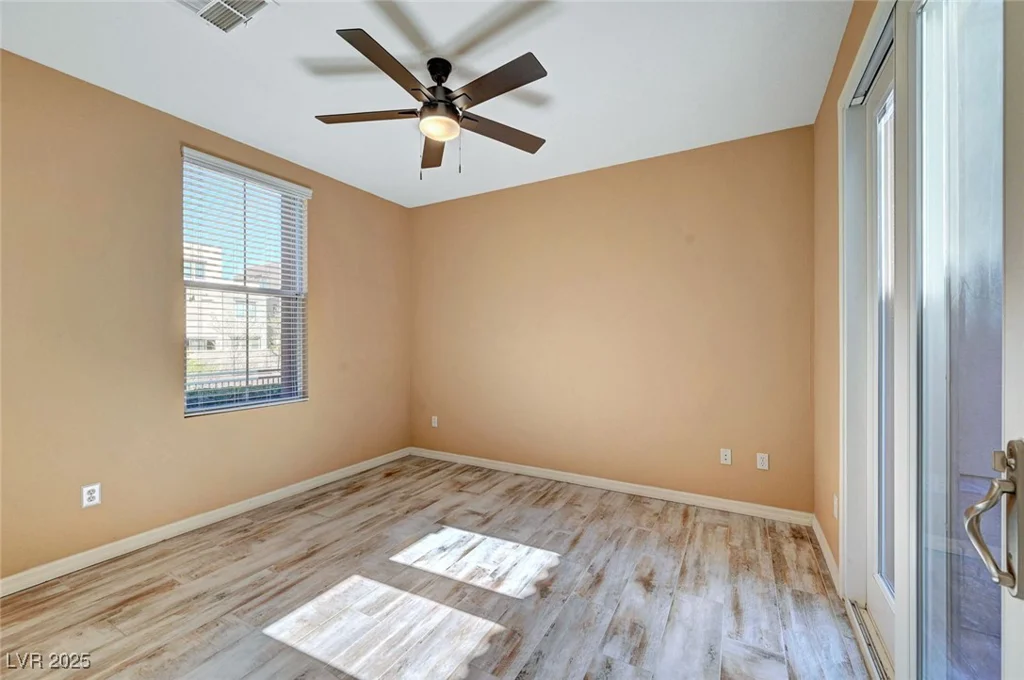 11356 Belmont Lake, Las Vegas, NV 89135