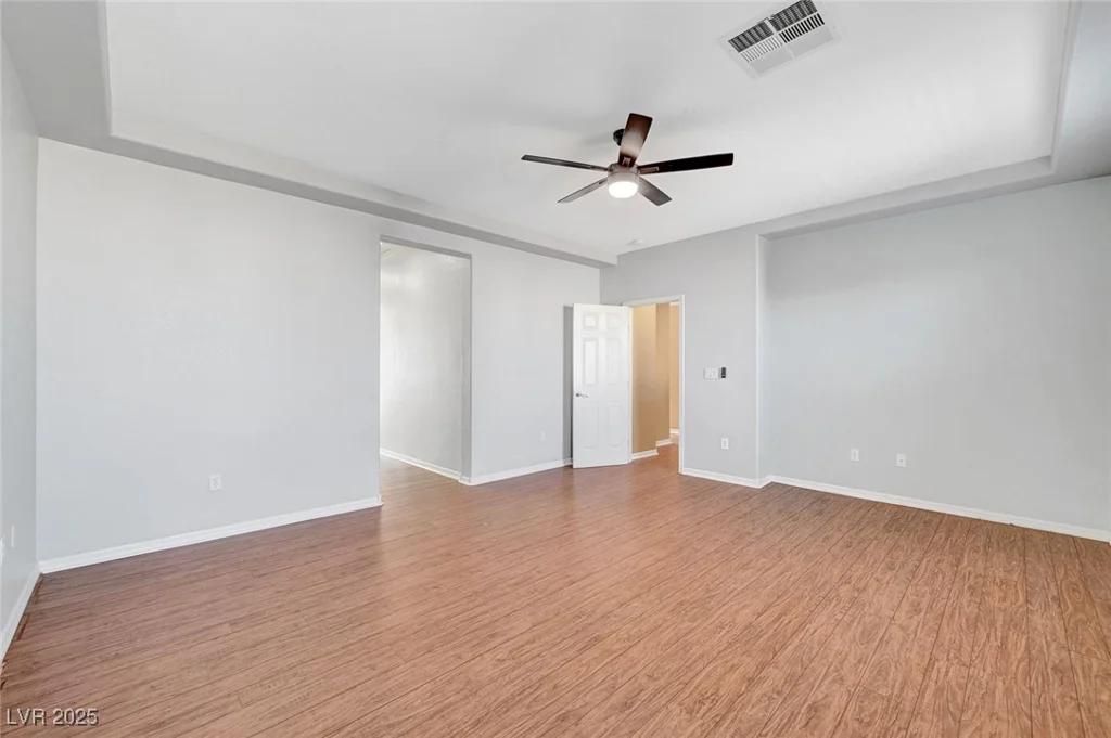 11356 Belmont Lake, Las Vegas, NV 89135