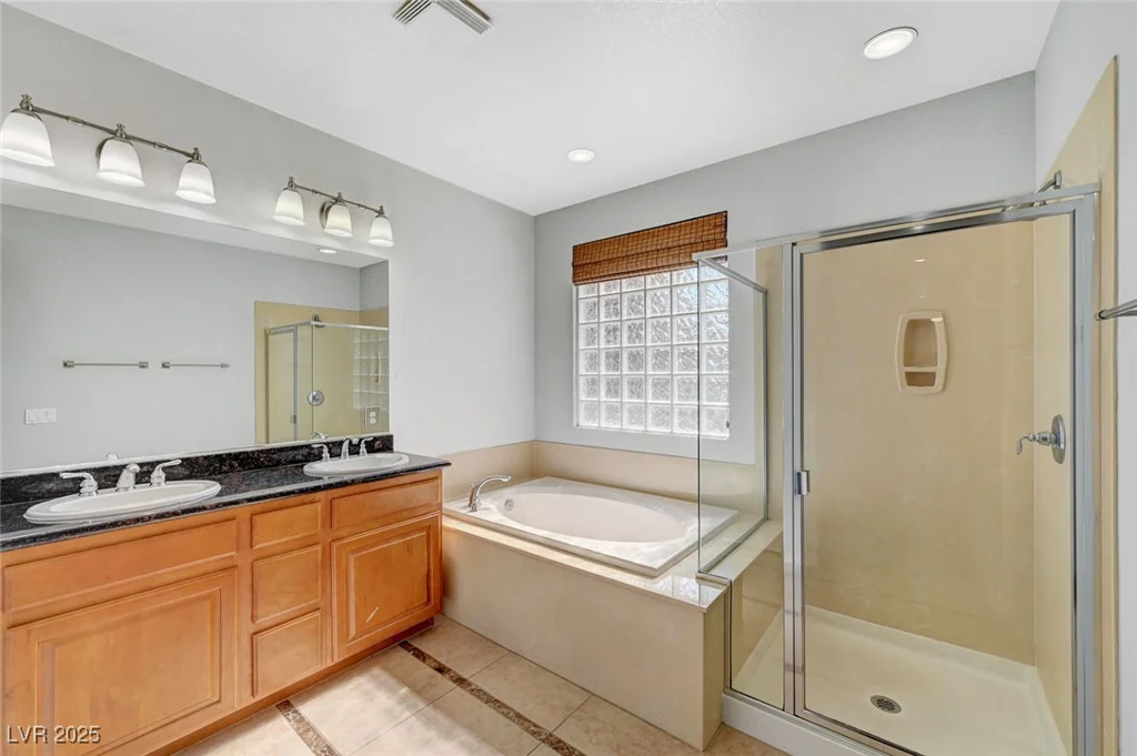 11356 Belmont Lake, Las Vegas, NV 89135