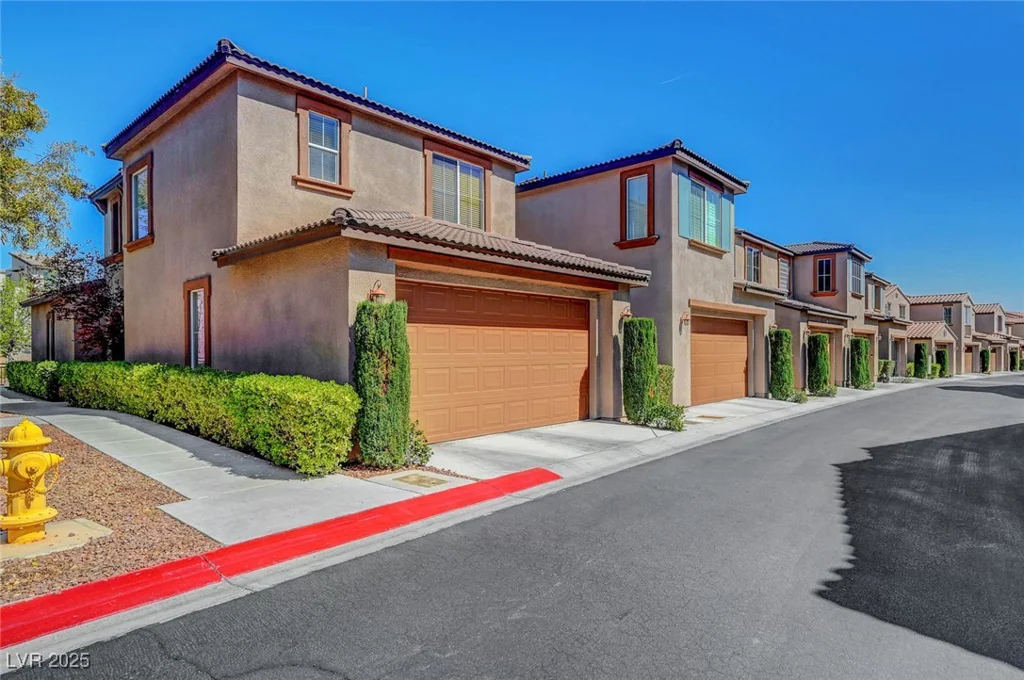 11356 Belmont Lake, Las Vegas, NV 89135
