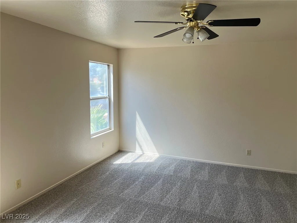 1249 Lucia, Las Vegas, NV 89128