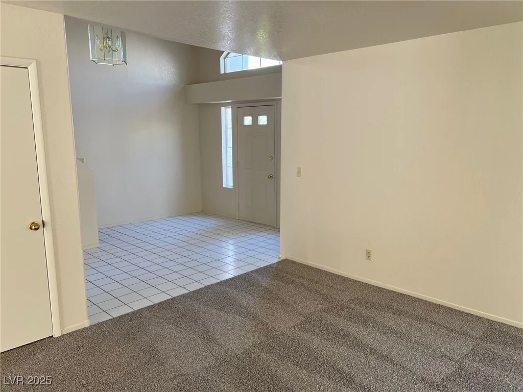 1249 Lucia, Las Vegas, NV 89128