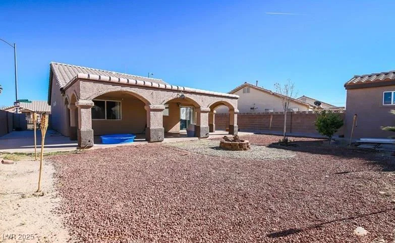 1713 Golden Sky, Las Vegas, NV 89106