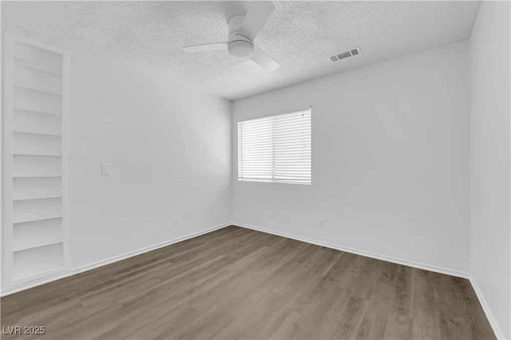 2808 Deep Water, Las Vegas, NV 89117