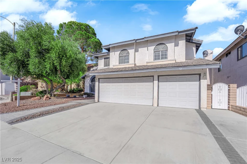 2808 Deep Water, Las Vegas, NV 89117