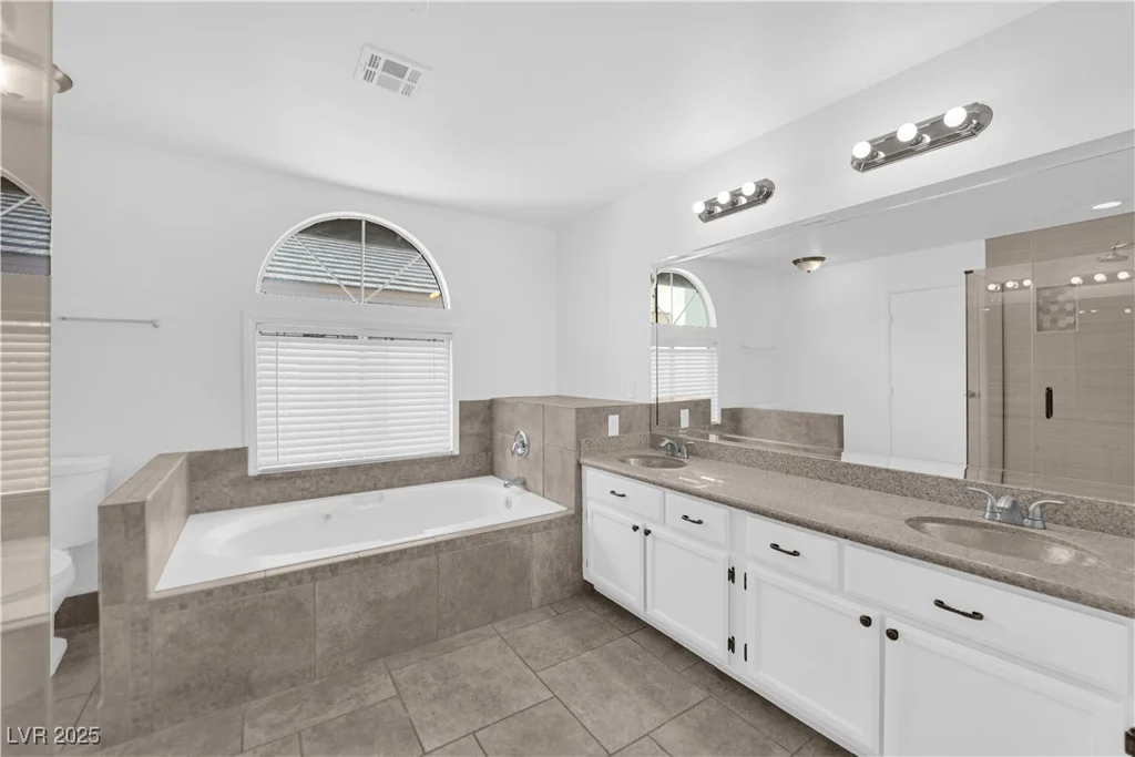 2808 Deep Water, Las Vegas, NV 89117