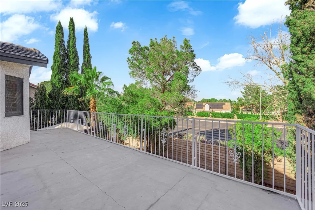 2808 Deep Water, Las Vegas, NV 89117