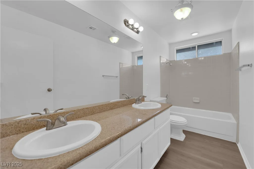 2808 Deep Water, Las Vegas, NV 89117