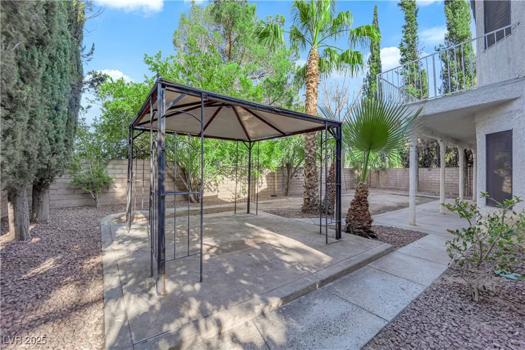 2808 Deep Water, Las Vegas, NV 89117