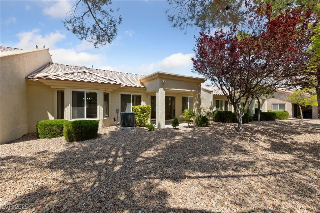 2208 Spring Water, Las Vegas, NV 89134