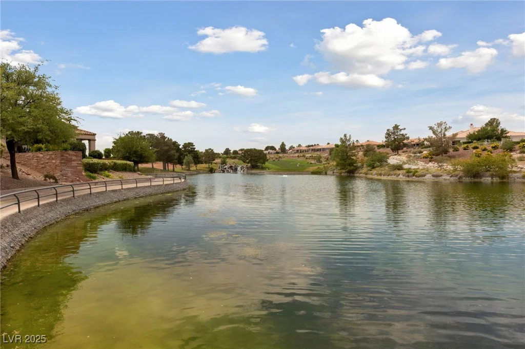 2208 Spring Water, Las Vegas, NV 89134