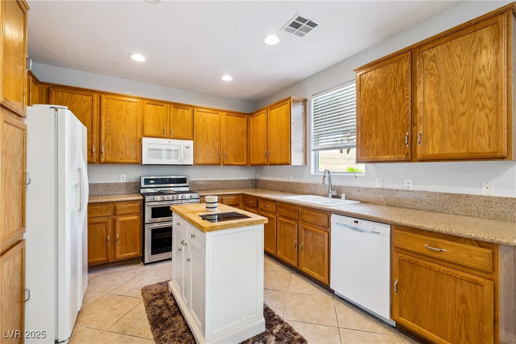 248 Hyssop, Henderson, NV 89015