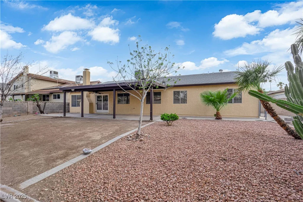 1913 Piccolo, Las Vegas, NV 89146