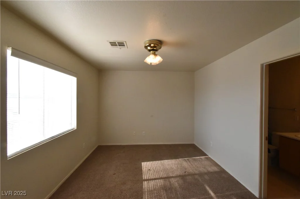 2845 Kensington, Las Vegas, NV 89156