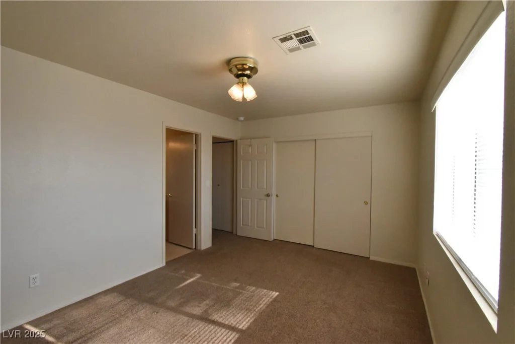 2845 Kensington, Las Vegas, NV 89156