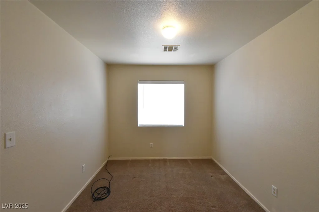 2845 Kensington, Las Vegas, NV 89156