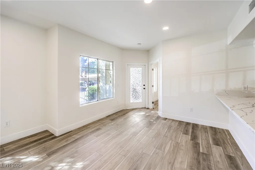 9303 Gilcrease, Las Vegas, NV 89149
