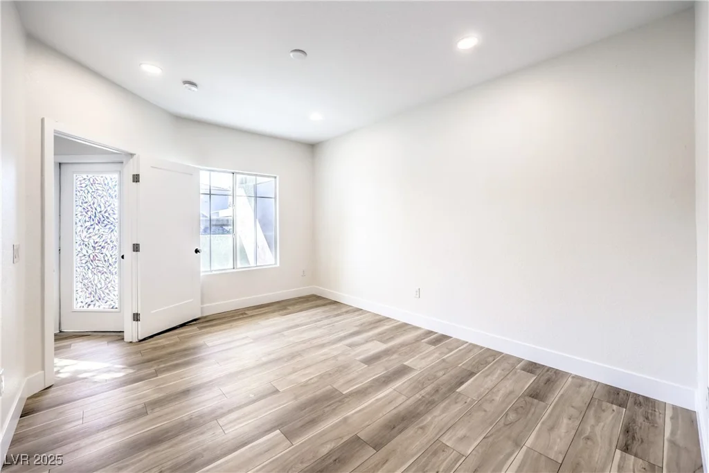 9303 Gilcrease, Las Vegas, NV 89149