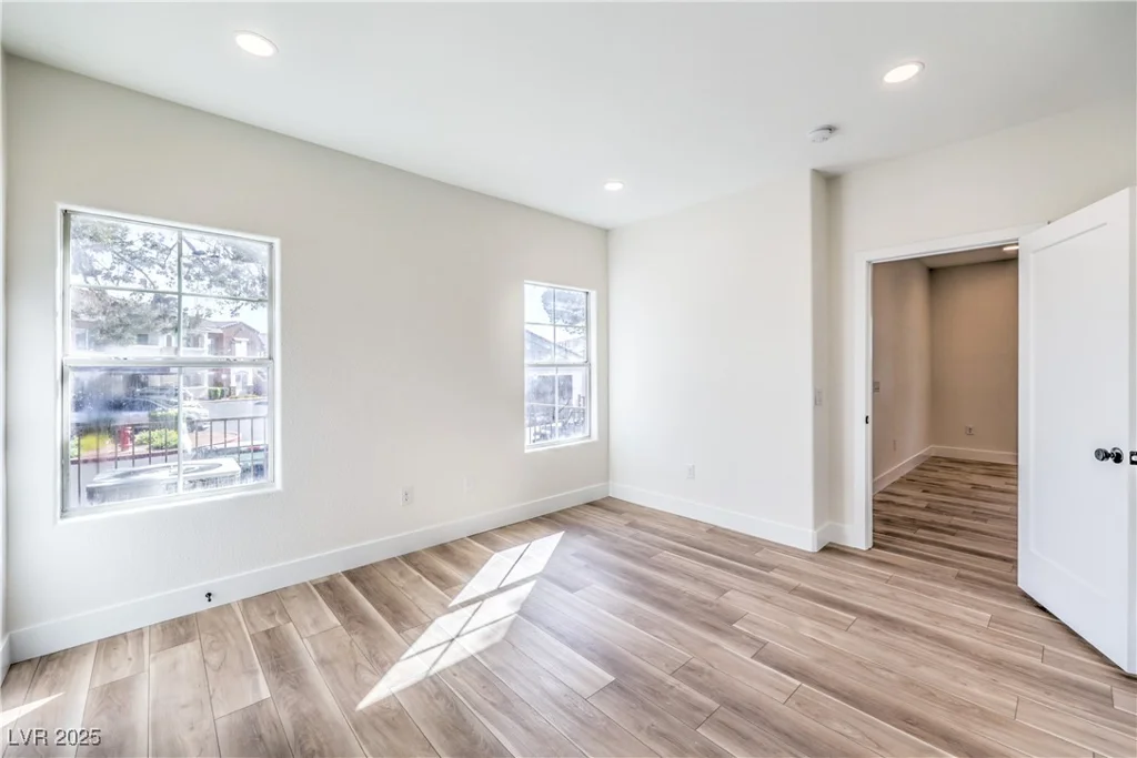 9303 Gilcrease, Las Vegas, NV 89149