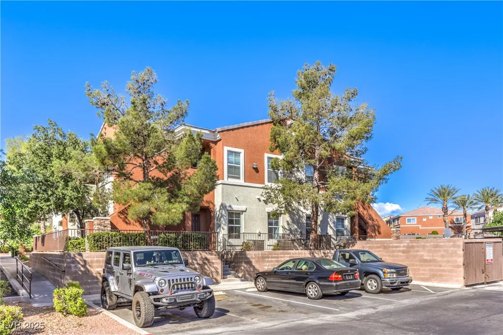9303 Gilcrease, Las Vegas, NV 89149