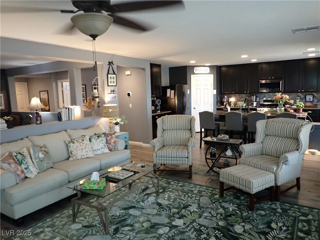 4361 Duck Harbor, North Las Vegas, NV 89031