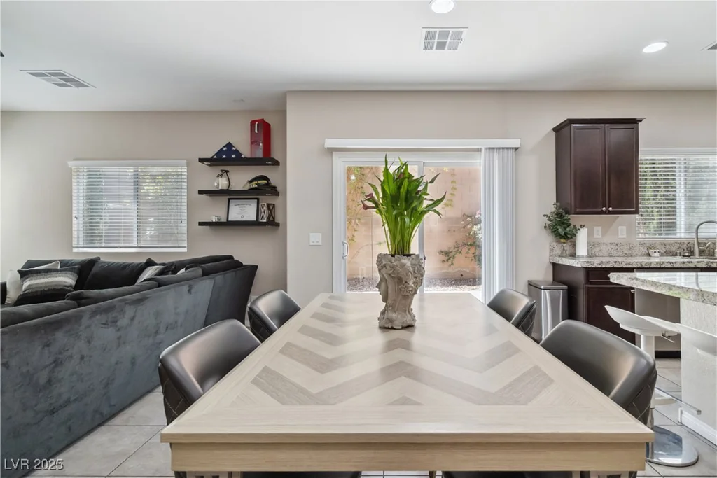 6731 Sumatra, Las Vegas, NV 89166