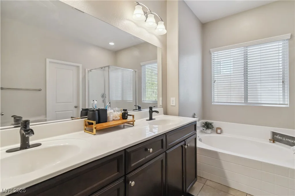 6731 Sumatra, Las Vegas, NV 89166