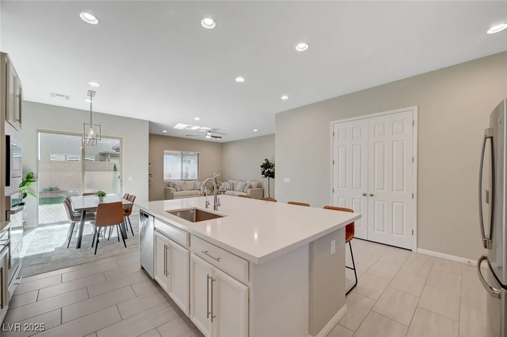 10251 Tiger Milkweed, Las Vegas, NV 89141