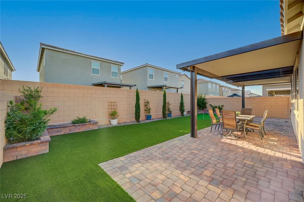 10251 Tiger Milkweed, Las Vegas, NV 89141