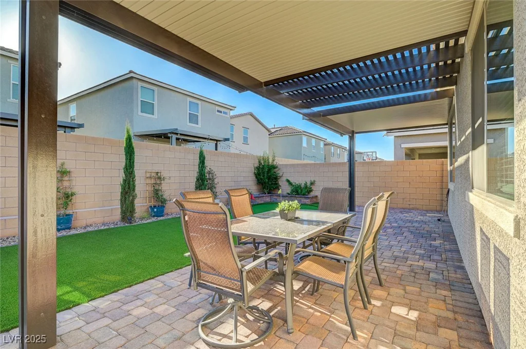 10251 Tiger Milkweed, Las Vegas, NV 89141