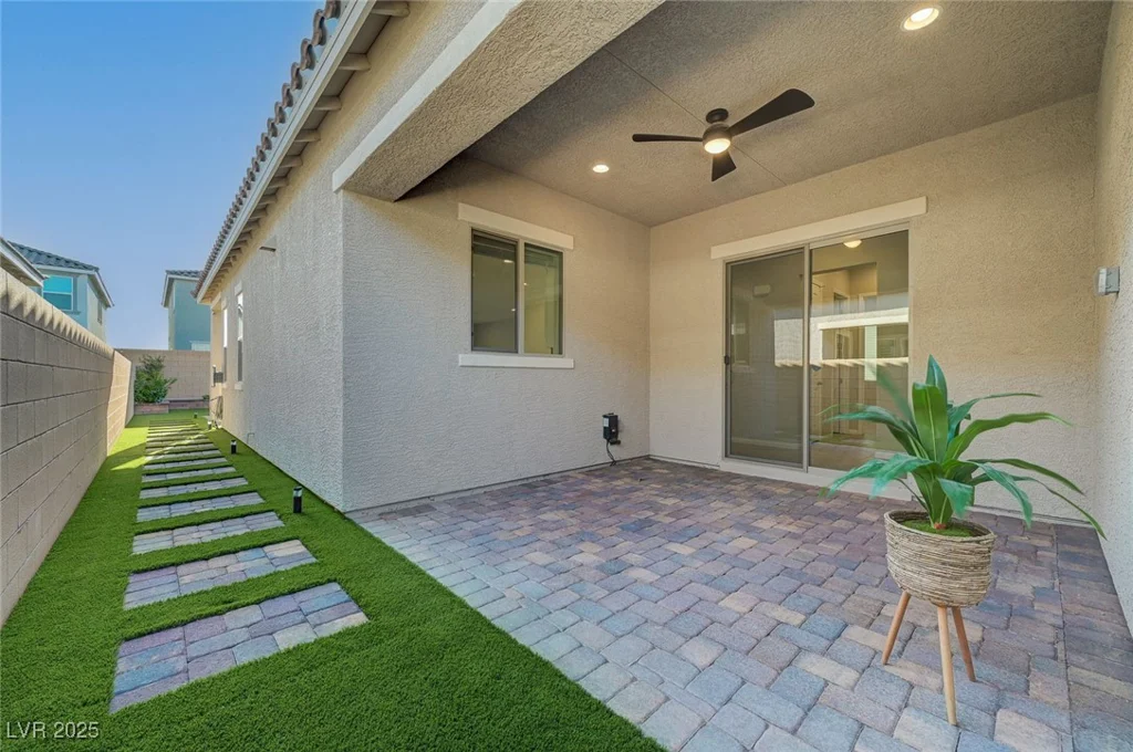 10251 Tiger Milkweed, Las Vegas, NV 89141
