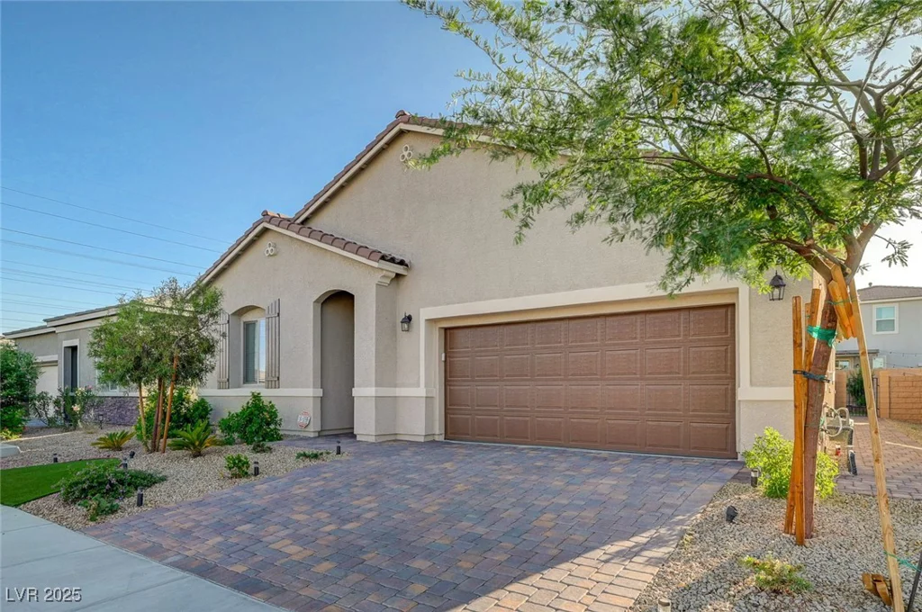 10251 Tiger Milkweed, Las Vegas, NV 89141