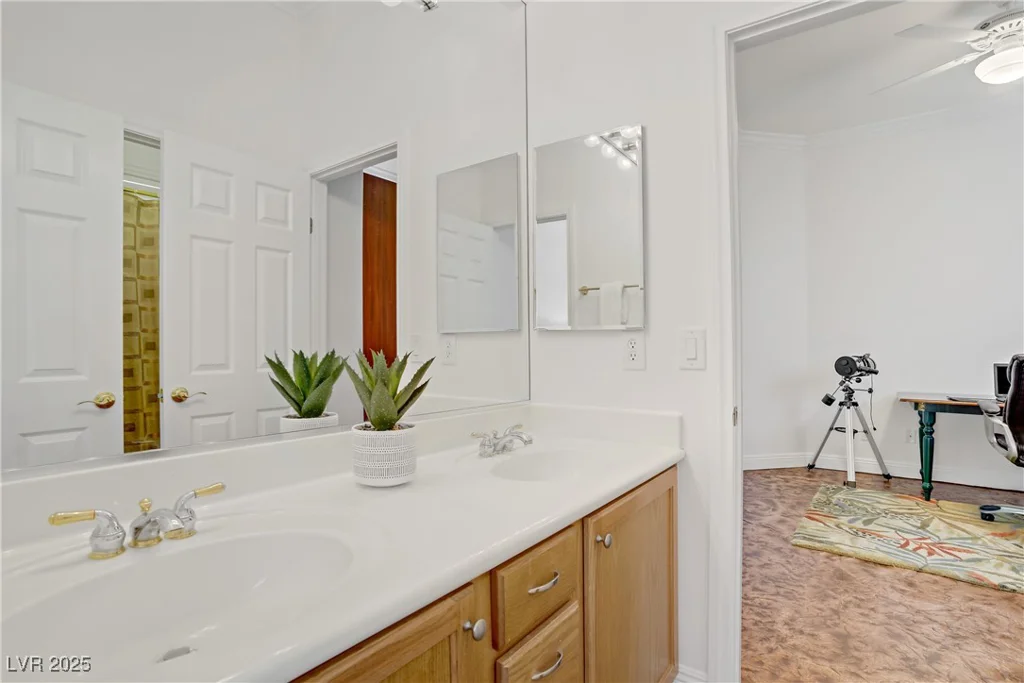 11369 Rancho Villa Verde, Las Vegas, NV 89138