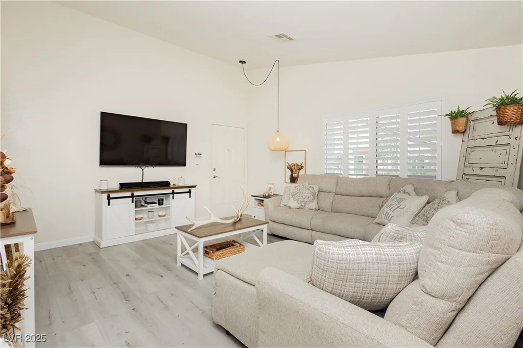 504 Painted Cloud, Las Vegas, NV 89144