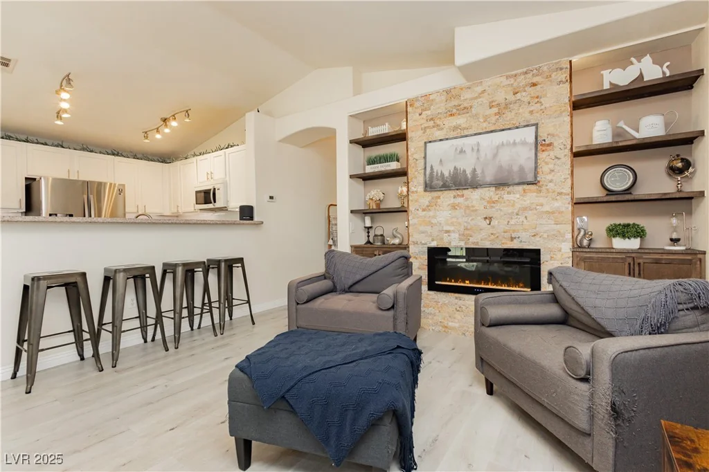 504 Painted Cloud, Las Vegas, NV 89144