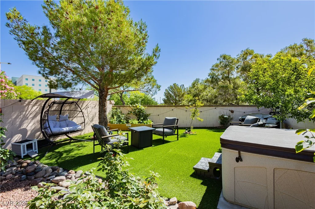 504 Painted Cloud, Las Vegas, NV 89144