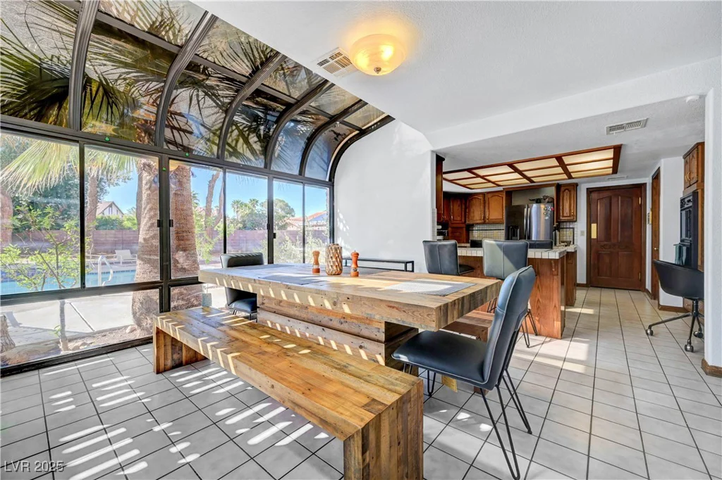 2771 Buffalo, Las Vegas, NV 89117
