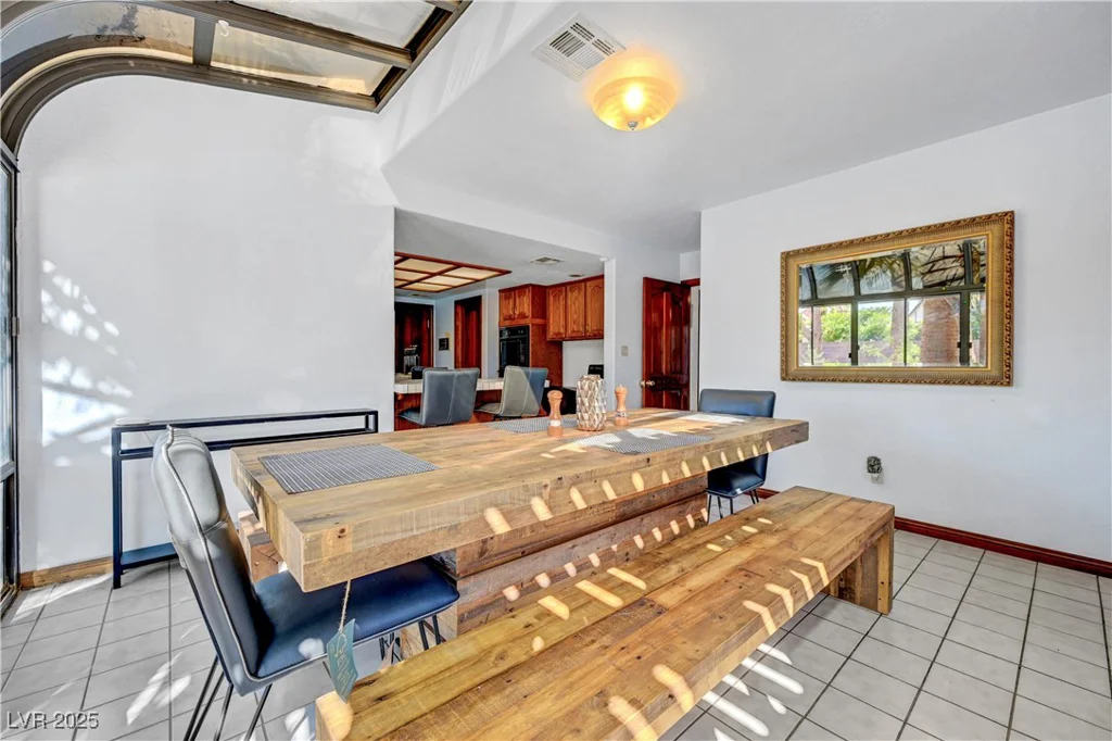 2771 Buffalo, Las Vegas, NV 89117