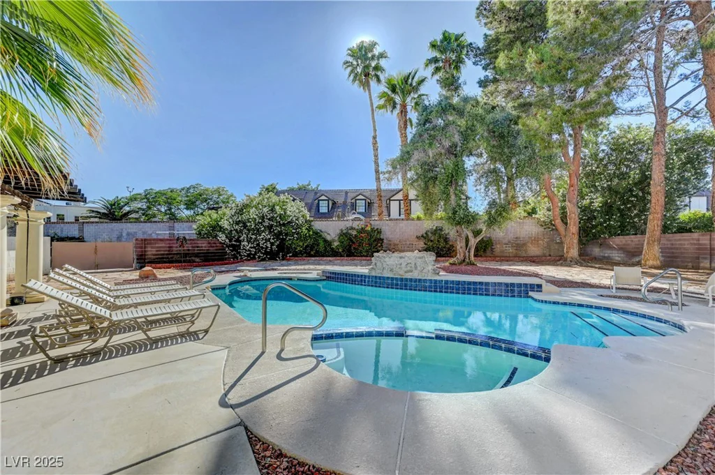 2771 Buffalo, Las Vegas, NV 89117