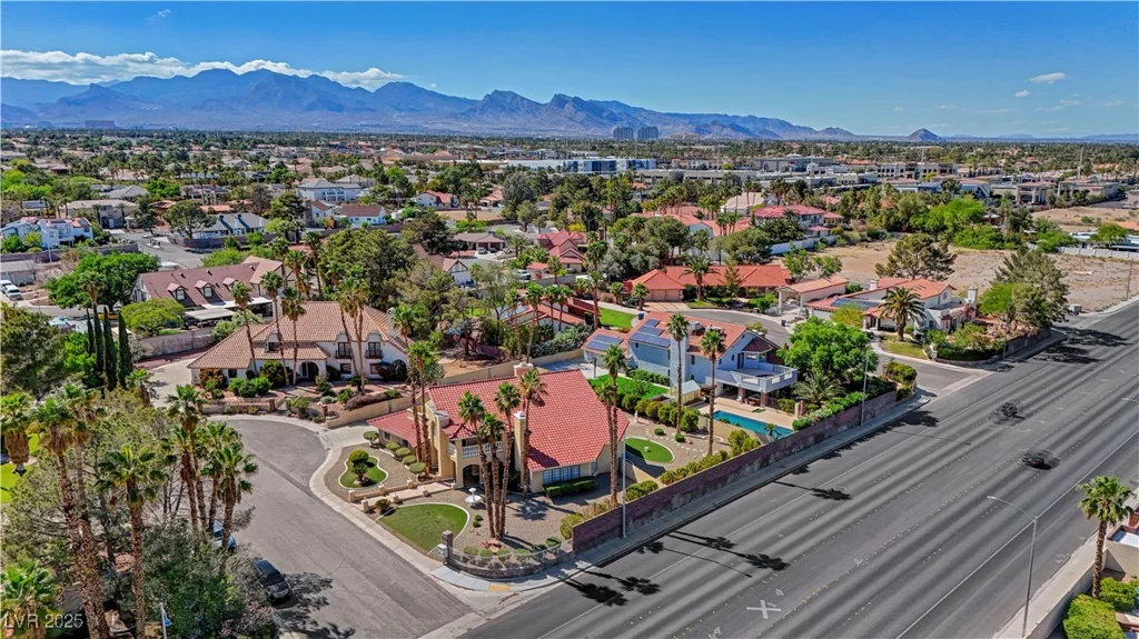 2771 Buffalo, Las Vegas, NV 89117
